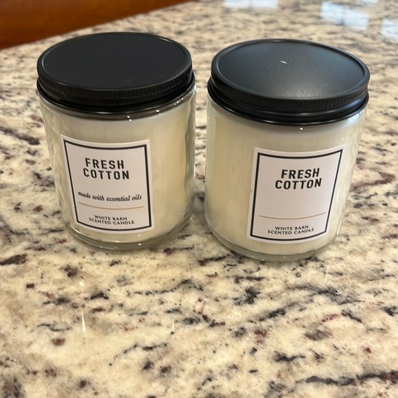 White barn candle/bath and Bodyworks Other - White barn candle/Bath and Bodyworks candle bundle